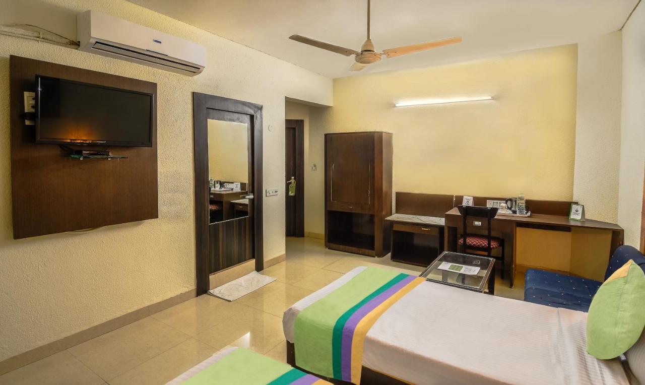 Treebo The Shagun Peer Gate Hotel Бопал Екстериор снимка