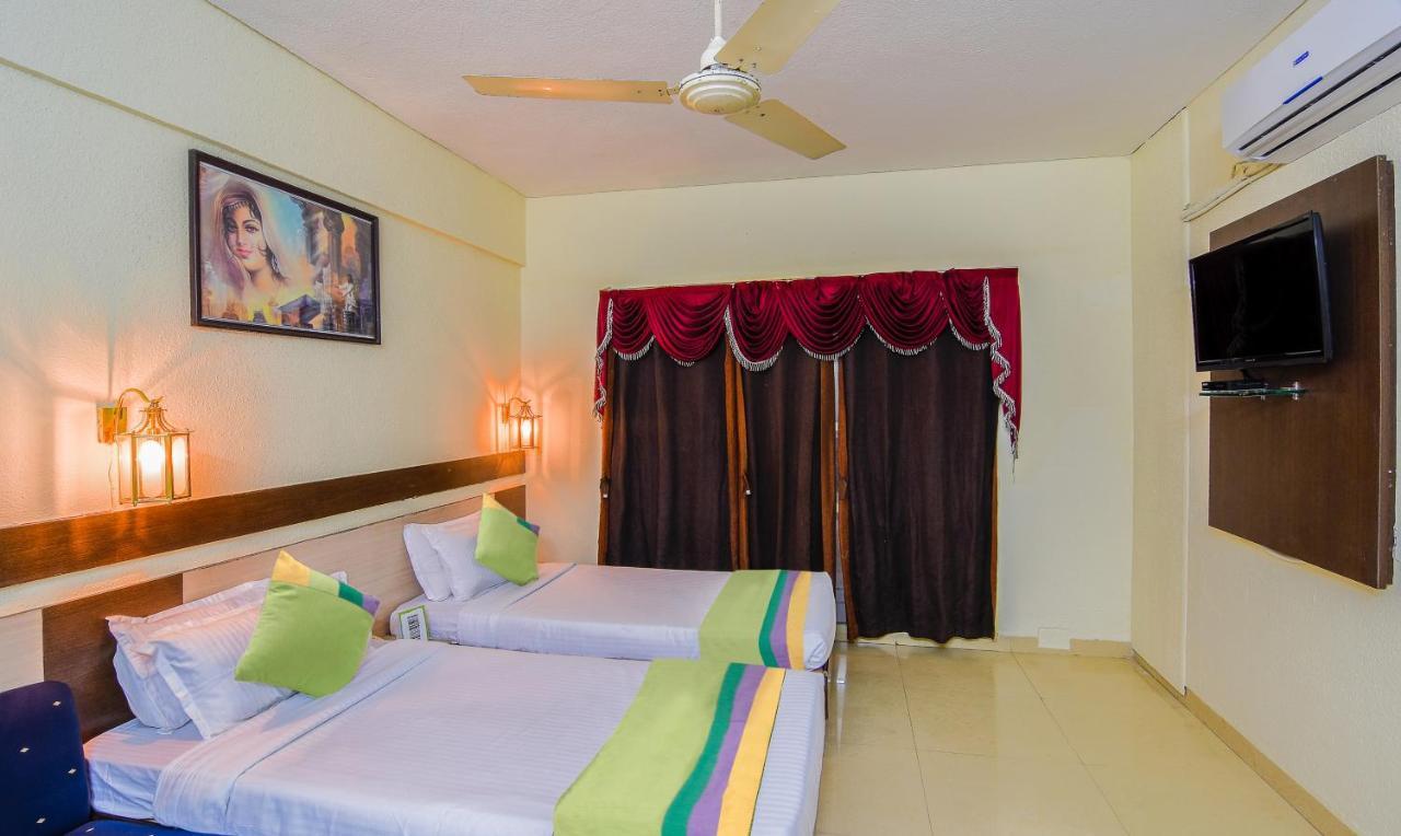 Treebo The Shagun Peer Gate Hotel Бопал Екстериор снимка